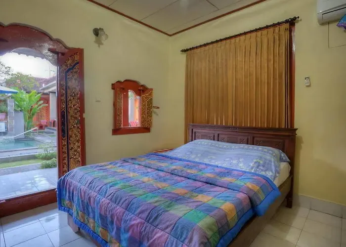 Kesumasari Guest house 2*